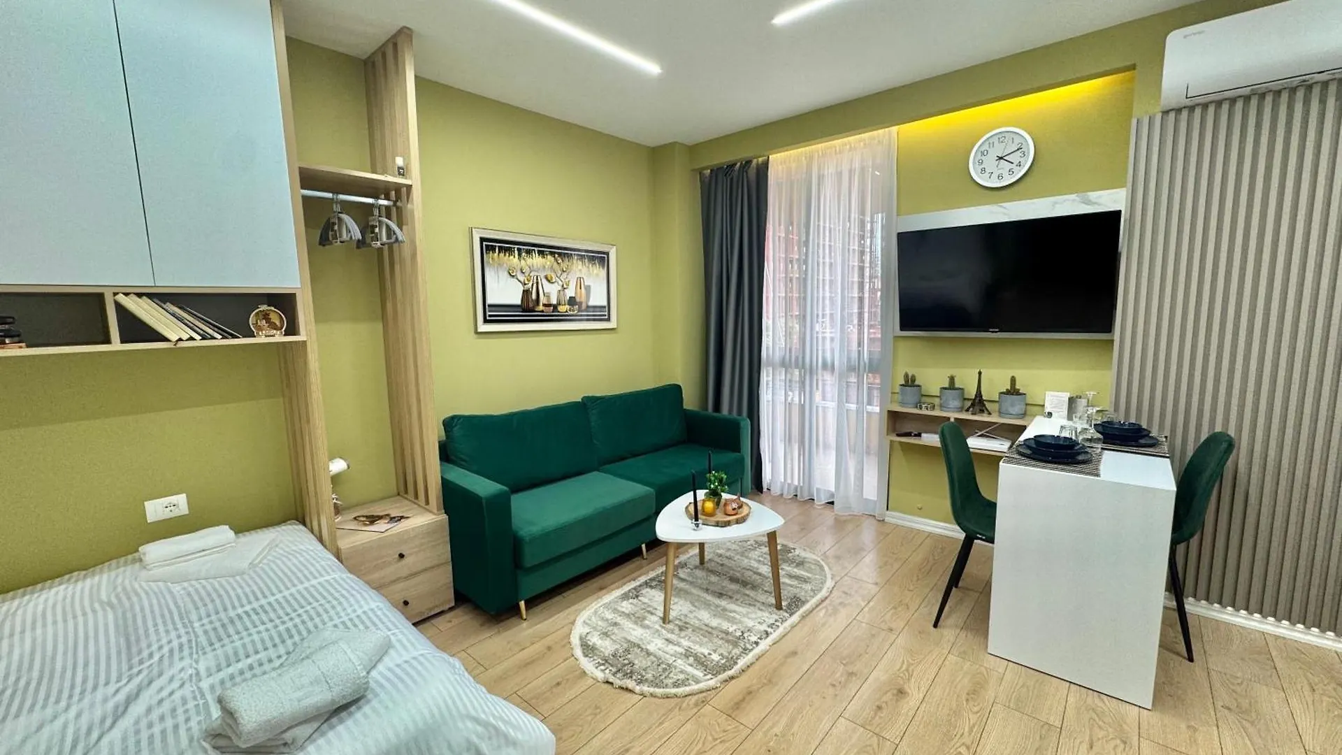 Iliria24 Studio Tirana